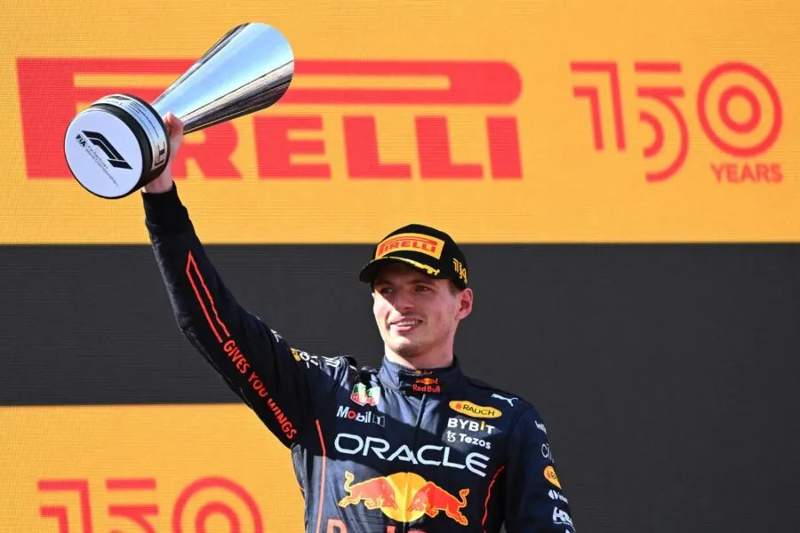 Imagem ilustrativa da imagem Verstappen vence GP da Espanha e assume liderança da F1