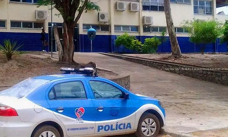 Outras três mulheres foram atingidas e socorridas para um hospital da região