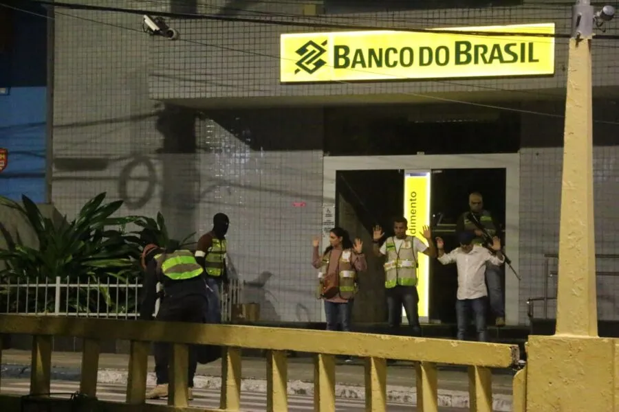 Agência do Banco do Brasil foi escolhida para realizar o simulado