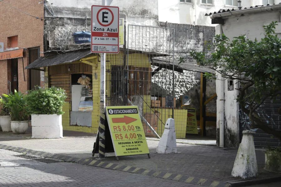 Código de Defesa do Consumidor determina que preço, forma de cobrança e tolerância sejam informados