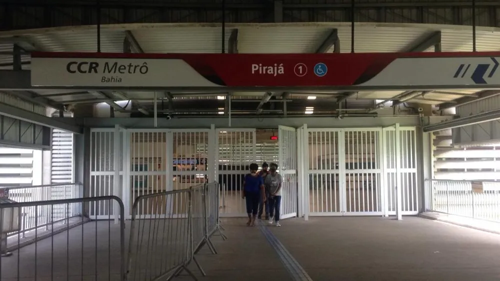 Estação Pirajá do metrô de Salvador está fechada após acidente