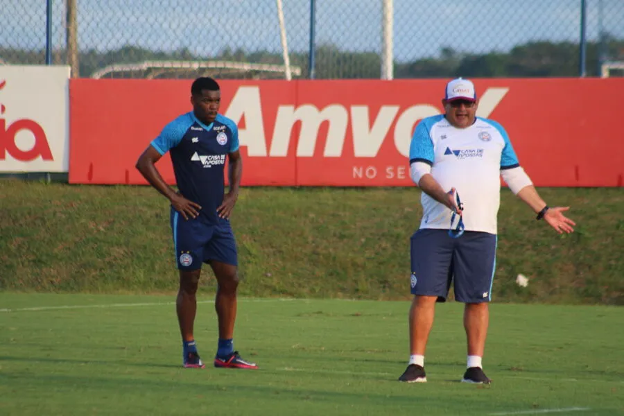 Ronaldo, Raí e Rodallega seguem incorporados normalmente ao grupo.