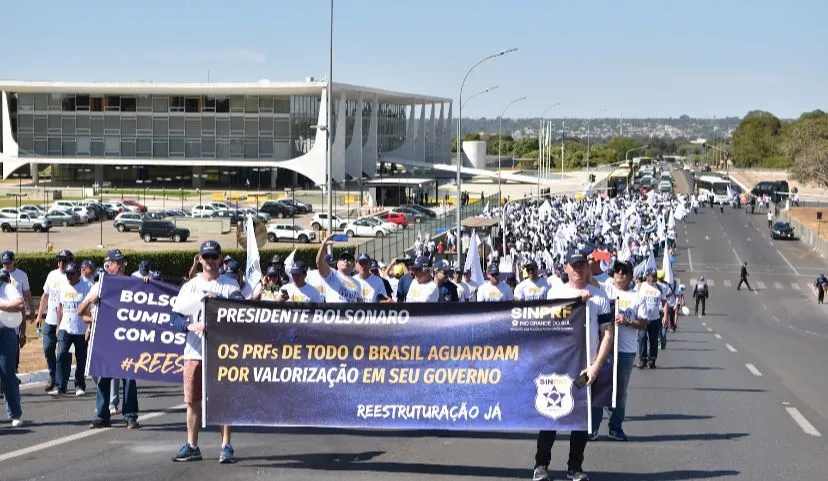 Ato contou com cerca de dois mil policiais de todo o Brasil, sendo 82 da Bahia