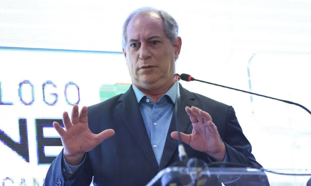 “Vou apoiar a mim mesmo”, disse Ciro Gomes