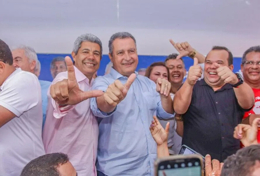 Governador esteve ao lado de Jerônimo durante plenária territorial do Programa de Governo Participativo (PGP) em Itabuna