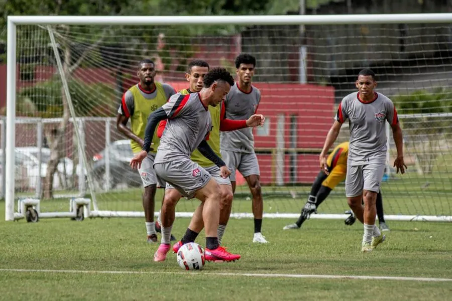 Rodrigão, Alan Santos e Guilherme Lazaroni sáo desfalques para a partida
