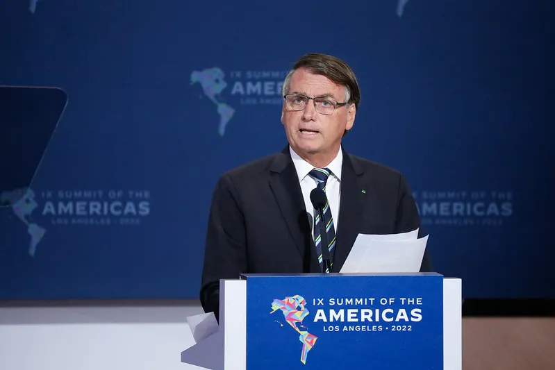 Bolsonaro foi aos EUA para participar da Cúpula das Américas