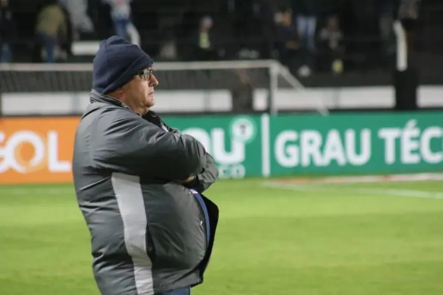 Guto Ferreira em Operário x Bahia pela Série B