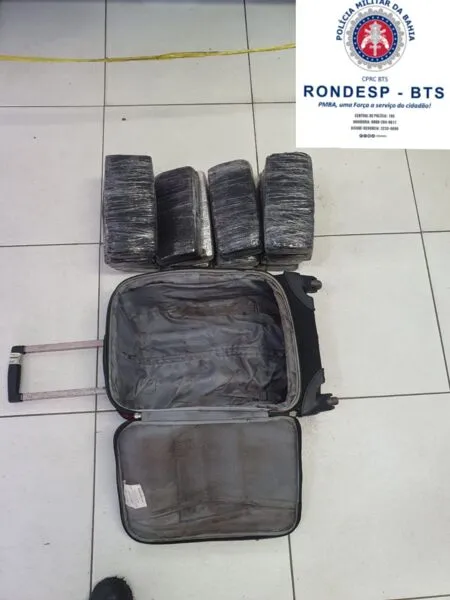 A mulher, de identidade não revelada, havia tirado a tornozeleira eletrônica