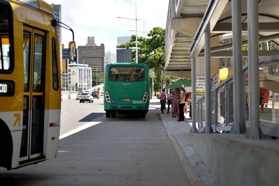 Setor de transportes engloba combustíveis, aplicativos de mobilidade urbana e pedágio