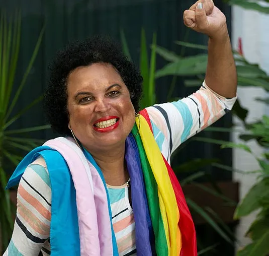 Baiana Millena Passos dá nome a uma lei que pune discriminação por orientação sexual e identidade de gênero