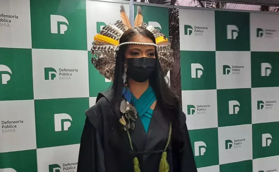 Aléssia Pamela Bertuleza Santos é a primeira defensora pública indígena da Bahia