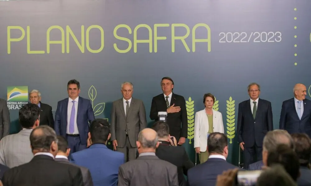 O novo plano foi anunciado durante cerimônia no Palácio do Planalto, com a presença do presidente Jair Bolsonaro, do ministro da Agricultura, Marcos Montes, além de diversas outras autoridades