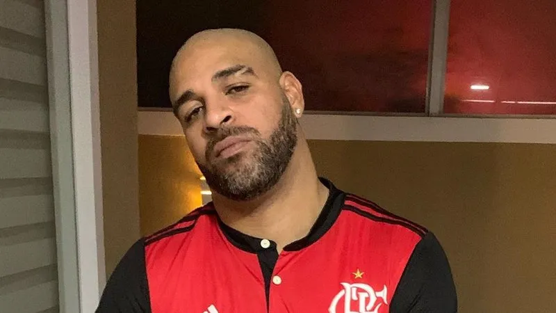 Ex-jogador foi campeão brasileiro pelo Flamengo