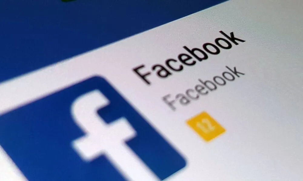 O Ibama multa a plataforma Facebook  por não coibir o comércio ilegal de animais silvestres
