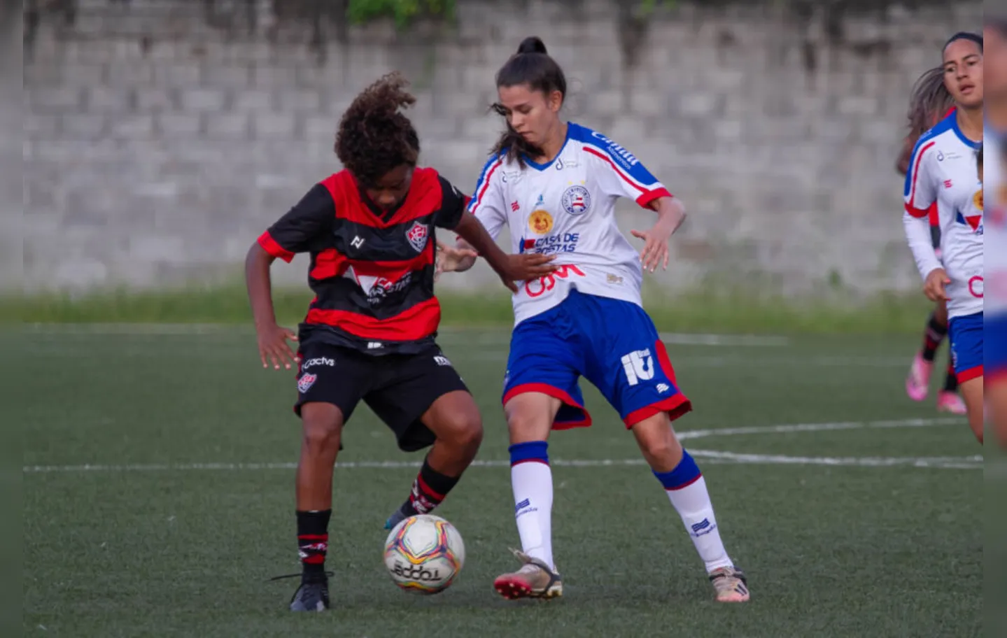 O descaso no Brasil vai na contramão do crescimento do futebol feminino em nível global