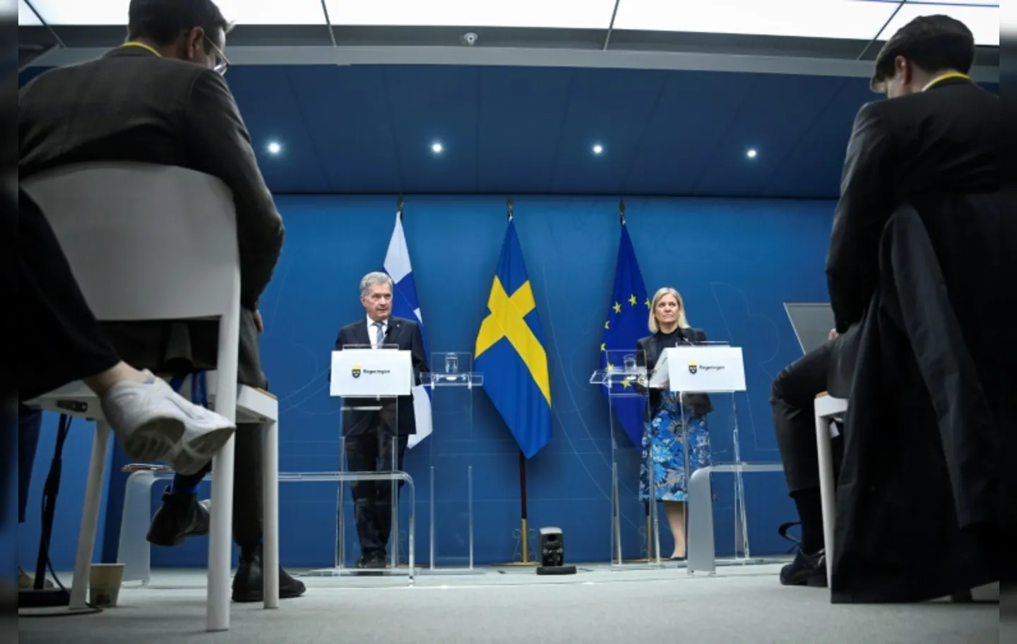 Presidente da Finlândia, Sauli Niinisto, e a primeira-ministra da Suécia, Magdalena Andersson