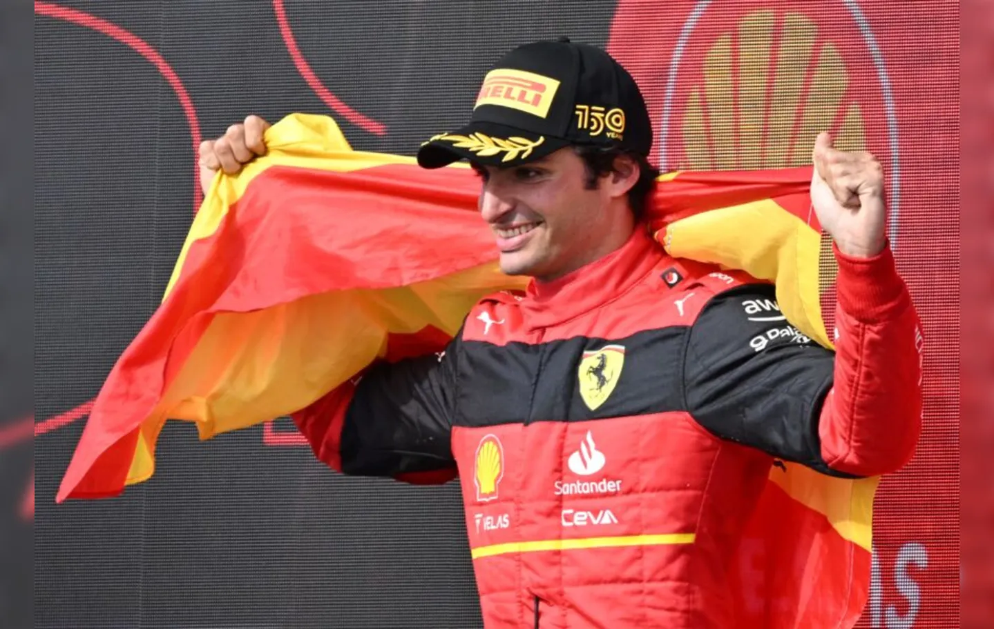 Espanhol também garantiu, no mesmo fim de semana, a primeira pole position