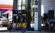 Imagem ilustrativa da imagem ANP: preço médio do litro de gasolina no país é de R$ 7,26