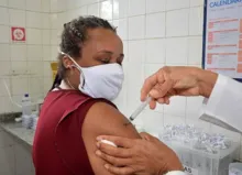 Imagem ilustrativa da imagem Vacinação contra gripe e covid é suspensa neste domingo