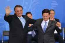 Imagem ilustrativa da imagem Ministros de Bolsonaro tentam acelerar futuro político