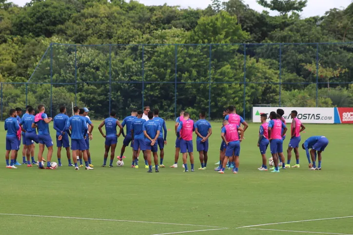 Por mais paradoxal que possa parecer, essa parada acontece no melhor momento do Bahia no ano