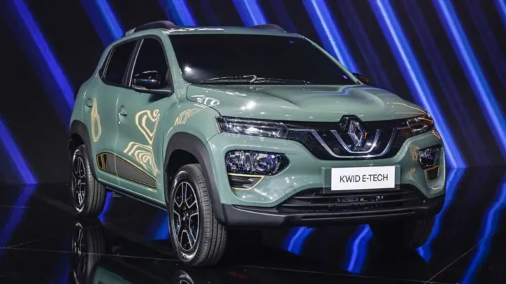 Autonomia do Kwid E-Tech é de 265 km em ciclo misto e 298 km em ciclo urbano; trata-se de um carro compacto, de entrada