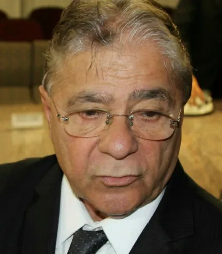 Navarro: ‘Estamos atualizando a tragédia do chumbo’