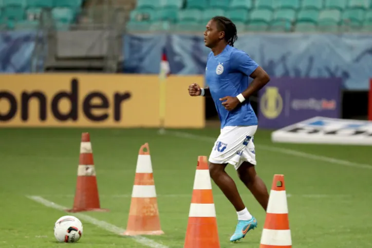 Rodallega segue fazendo muita falta a cada jogo, pela sua qualidade e pela carência no elenco