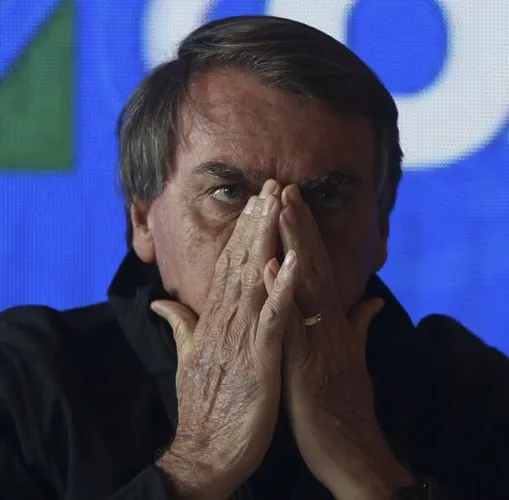 Bolsonaro: a 110 dias das eleições, pedindo ajuda a Biden
