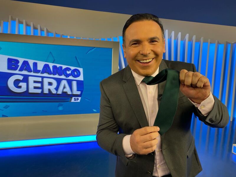 Gottino revela bastidores de sua volta para a Record Área VIP Gottino revela bastidores de sua volta para a Record Área VIP