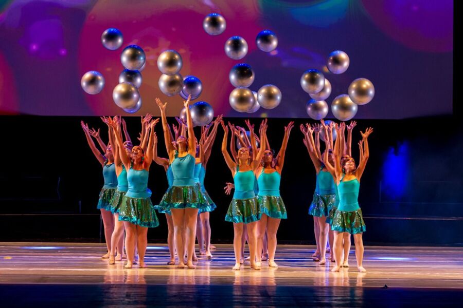 A celebração antecipada faz parte das comemorações pelo Dia Mundial da Dança, festejado nesta sexta, 29