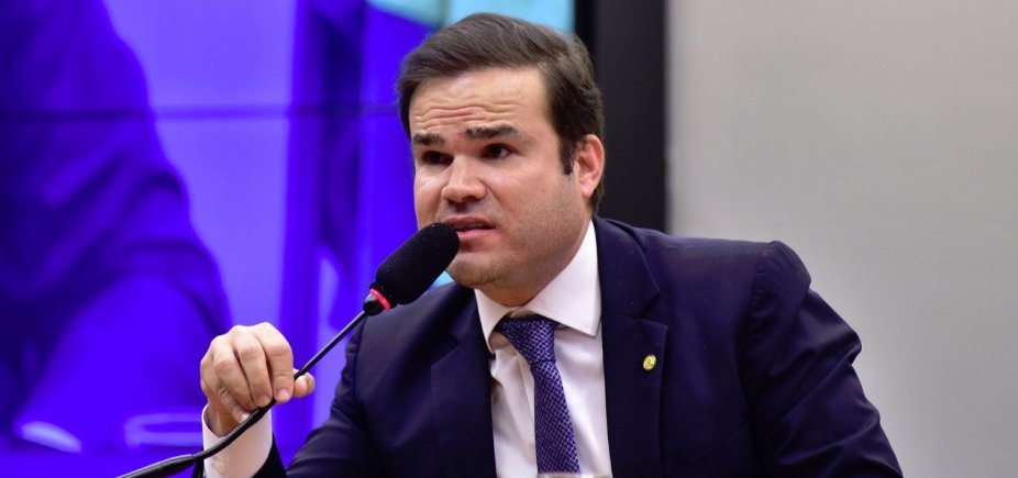 "O presidente do meu partido é ministro da Casa Civil do governo Bolsonaro (Ciro Nogueira)", disse Cacá Leão
