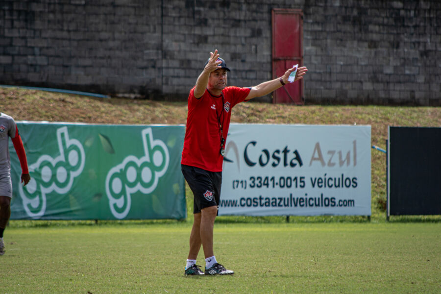 Fabiano Soares deve manter estratégia ofensiva de jogo contra o Fortaleza