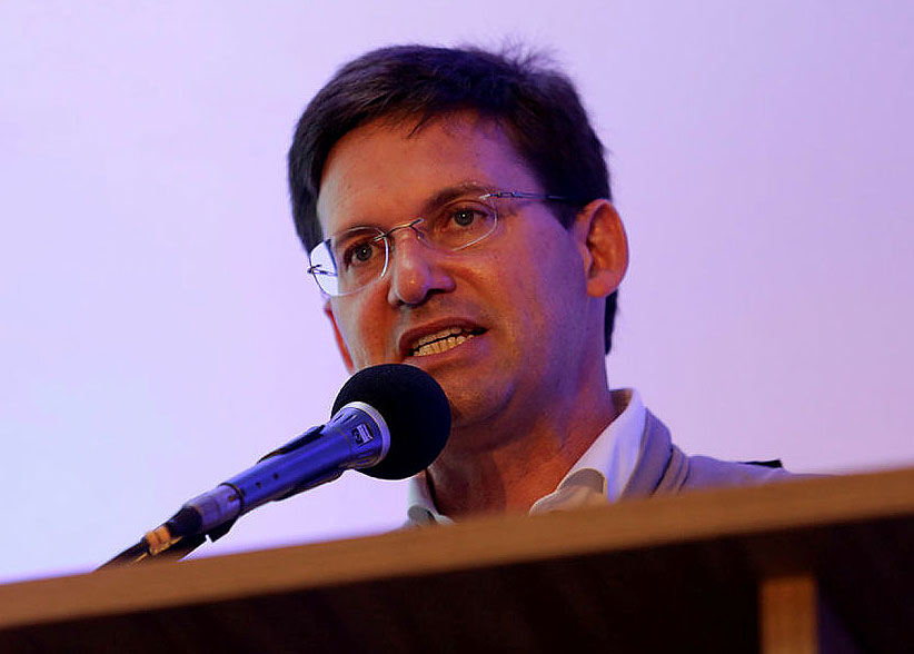 Ex-ministro afirmou que nem gestões do PT, tampouco ACM Neto, teriam coragem de desonerar impostos
