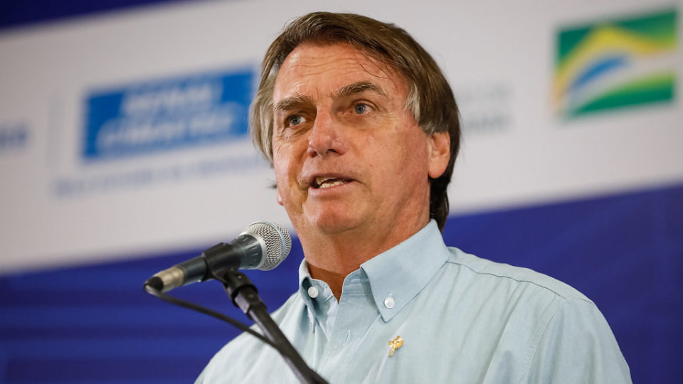No documento encaminhado à PGR, Bolsonaro afirma que o ministro teria realizado “sucessivos ataques à democracia, desrespeito à Constituição e desprezo aos direitos e garantias fundamentais”