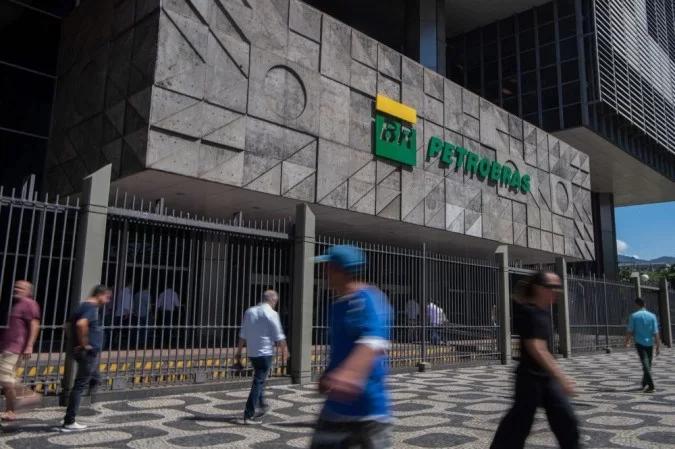 Em Nova Iorque a queda foi ainda mais acentuada