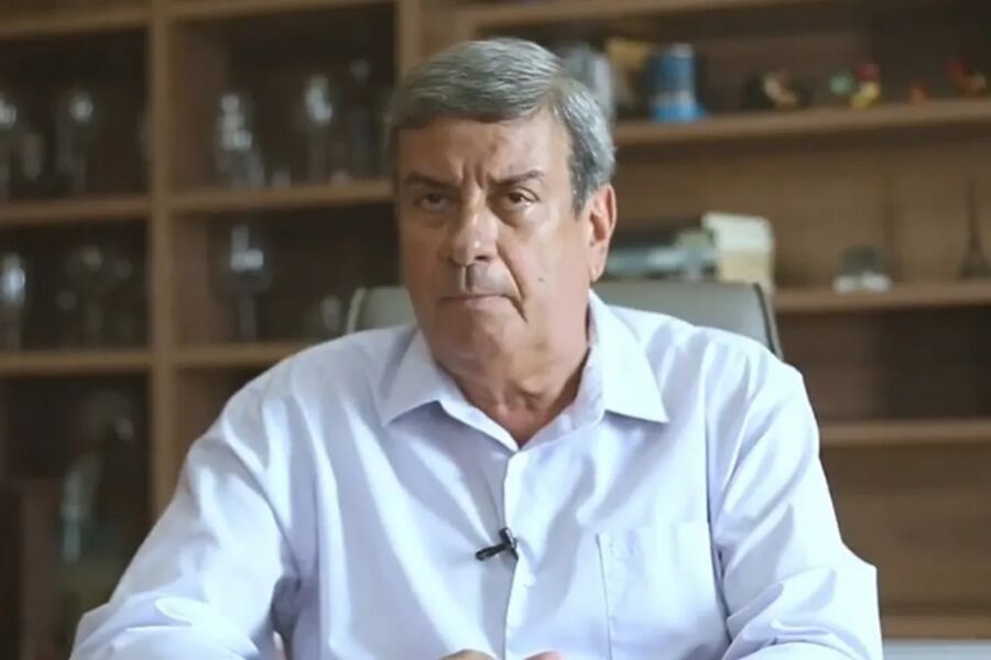 Vereadores dizem que gestor comete "vários crimes de responsabilidade"