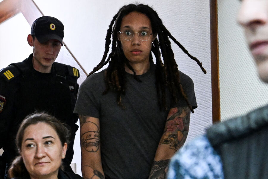 Brittney pode pegar até 10 anos de prisão na Rússia