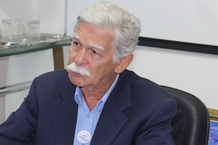 Eduardo Vasconcelos, sem partido, prefeito de Brumado, já voltou as atividades após sofrer infarto do miocárdio