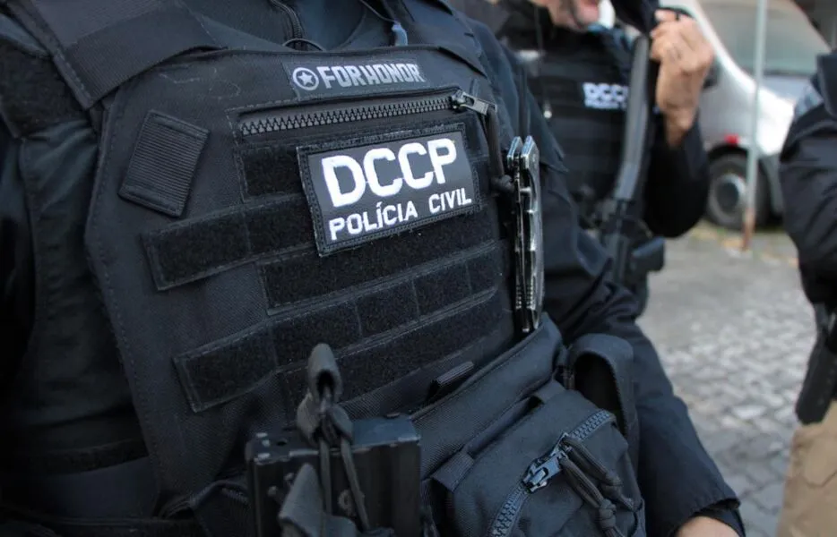 Mandados foram cumpridos por equipes do Departamento de Crimes Contra o Patrimônio (DCCP)