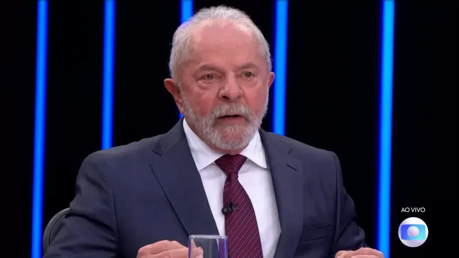 "Como é que eu vou justificar o fato de ele [Lula] ter chamado o agro de fascista?”, disse Carlos Ernesto Augustin, que é aliado do petista e um dos maiores vendedores de semente de soja do Brasil
