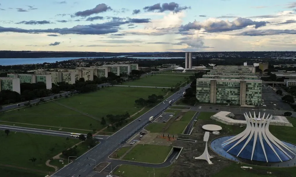 Vista da Esplanada dos Ministérios em Brasília