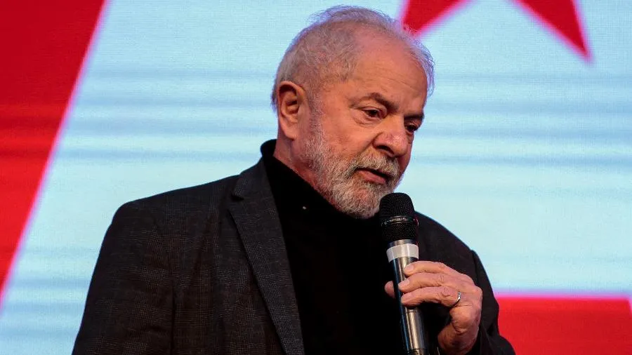 "Se ele tiver memória curta é importante ele lembrar", disse Lula sobre Ciro