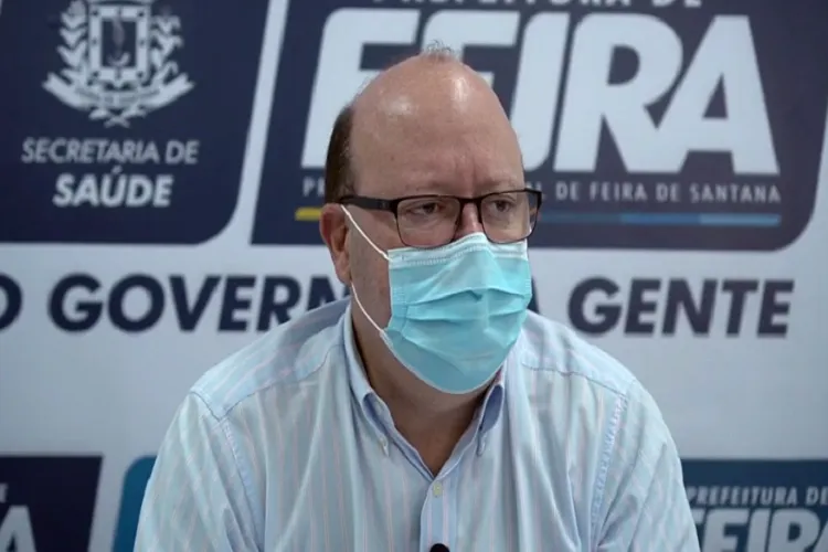 Secretário foi afastado durante operação, que investiga contratos da secretaria da Saúde, do município de Feira de Santana, no governo do prefeito Colbert Martins Filho (MDB)