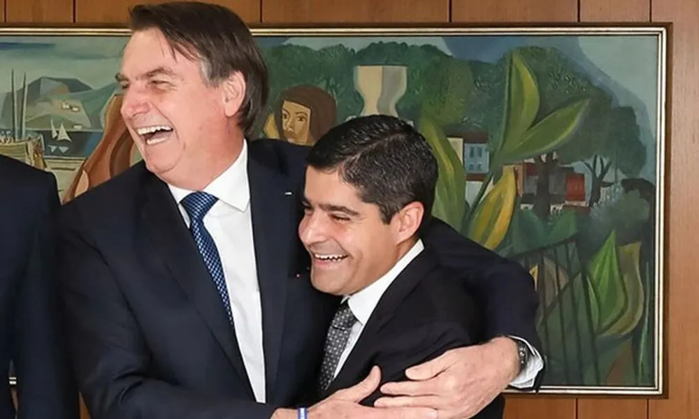 Jair Bolsonaro já declarou estar aberto a uma aliança com ACM Neto no segundo turno