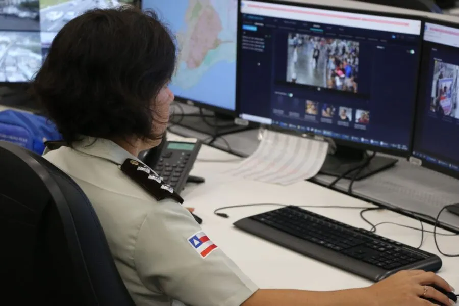 Tecnologia de reconhecimento facial está sendo testada em várias cidades do interior