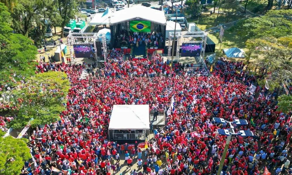 Lula participou neste sábado, 9, de ato político em Diadema, em São Paulo