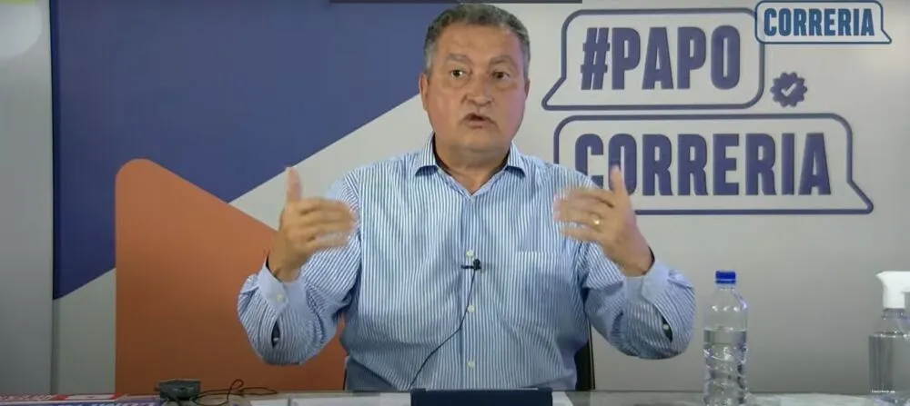 O governado confirmou que os ônibus elétricos comprados pelo governo começam a rodar em julho