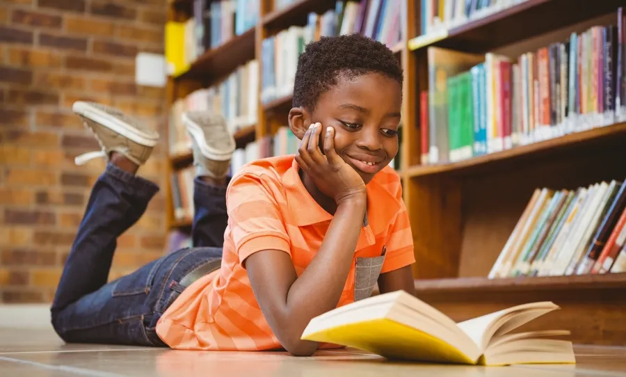 Projeto inclui o compromisso com a alfabetização plena e a capacitação para a leitura